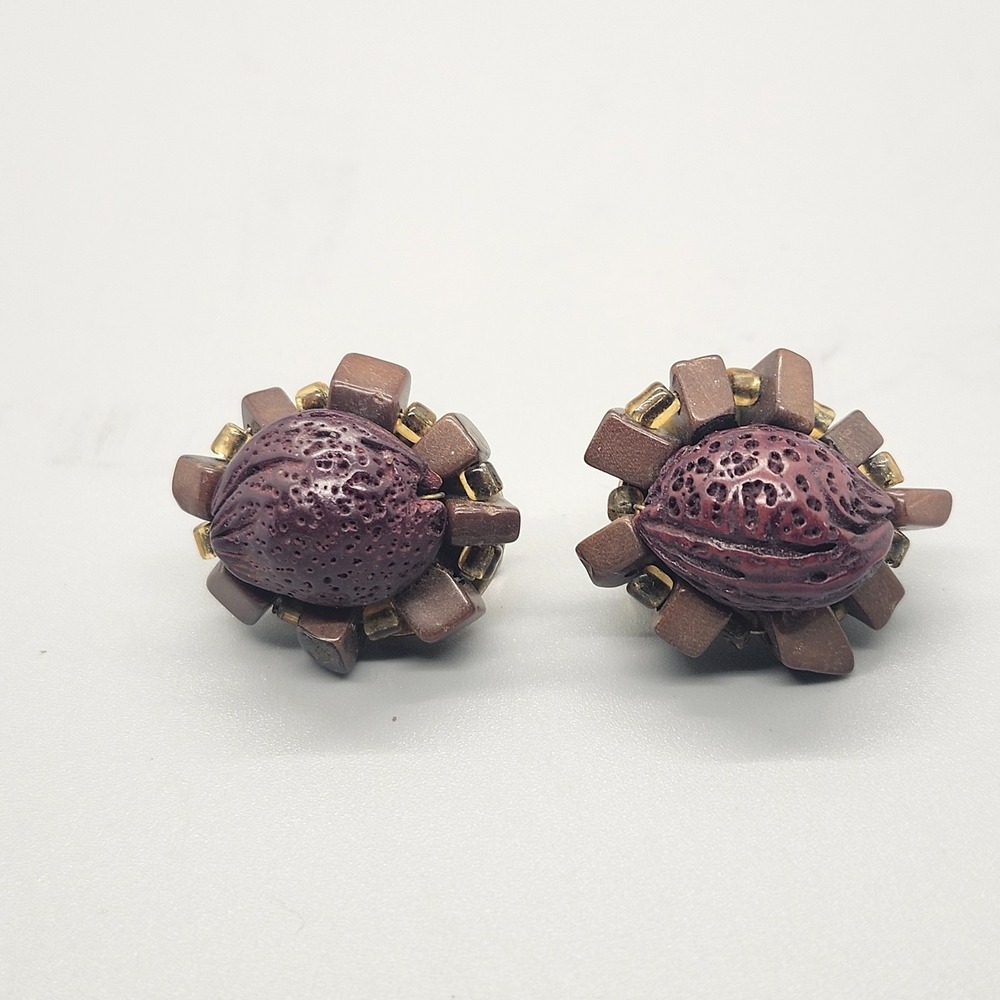 Vtg Japan‎ Earthy Lucite Cluster Bead Earrings Nutty Peach Pit Chunky Clip Retro